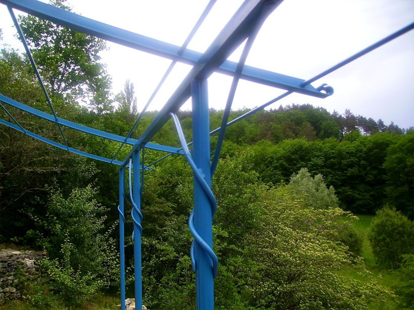Canopy in blue